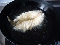 金玉满堂松鼠鲈鱼的做法步骤7