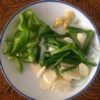 鸡煲蟹的做法步骤1