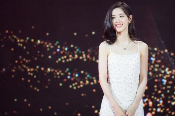 章泽天赴剑桥读书是怎么回事 章泽天赴剑桥读书原因是什么