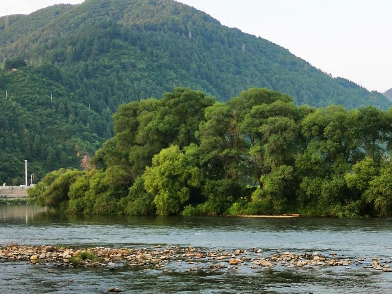 临江一日游旅游攻略 临江一日游旅游攻略
