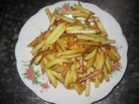 回锅肉炒蒜苔的做法步骤5
