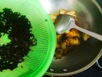 霉干菜炒肉片的做法步骤7