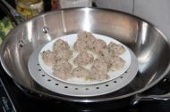 茄汁肉圆的做法步骤2