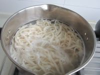 老干妈炸酱面的做法步骤12