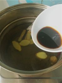家常卤牛腩的做法步骤4