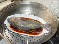 清蒸黑头鱼的做法步骤4