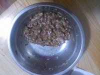 猪肉馅饺子的做法步骤2