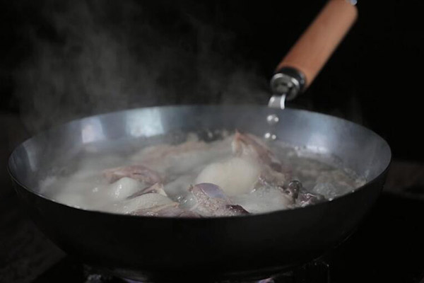 羊排怎么做好吃 炖羊排的做法