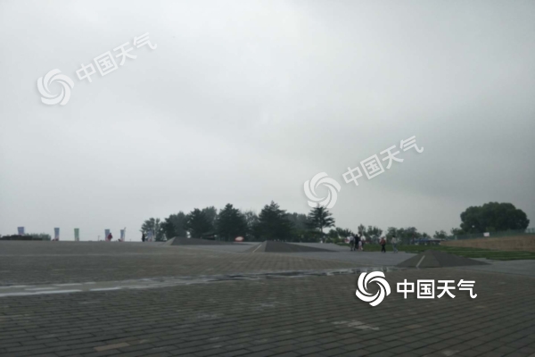 未来三天内蒙古雨水不停歇 局地气温可达35℃以上