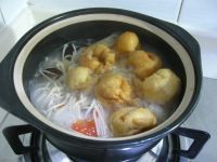 面筋沙锅汤的做法步骤4