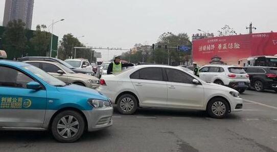 杭州交警发布五一假期出行攻略 这些易堵路段需避开