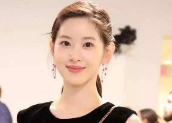 章泽天赴剑桥读书是怎么回事 章泽天赴剑桥读书原因是什么