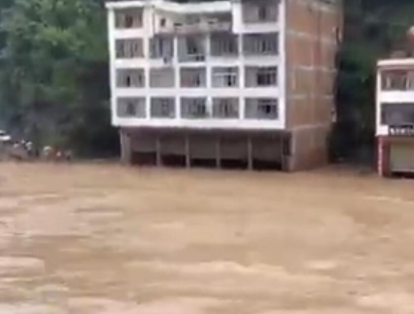 云南暴雨最新消息今天 多地发布地质灾害和暴雨预警