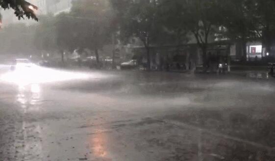 今天北京局地有阵雨气温25℃ 明天开始晴天重新回归