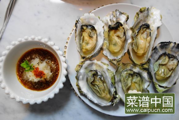 清酒蒸牡蛎