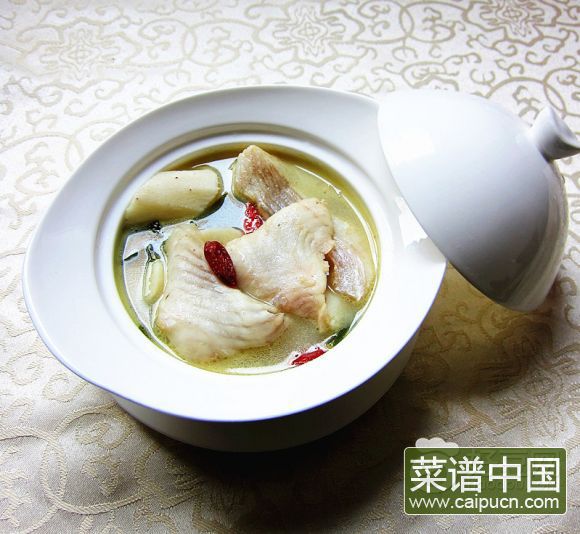 鲈鱼浓汤