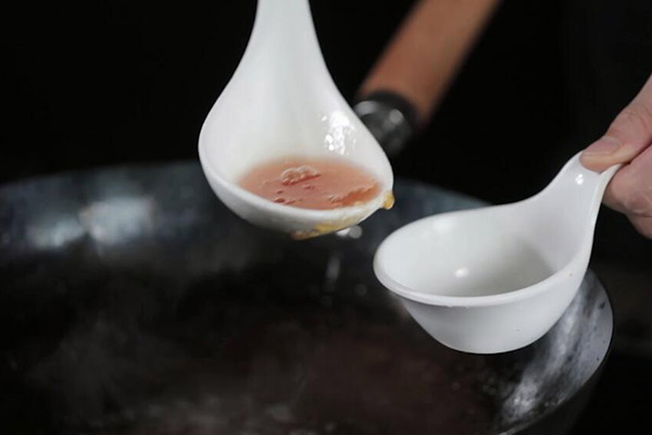 酱肘子的家常做法 家常酱肘子怎么做