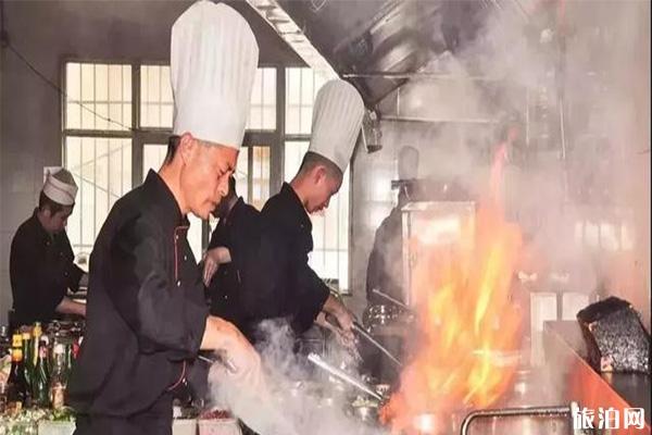 然乌湖到波密 吃饭哪家好+电话号码