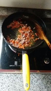 肉丁杂蔬盖浇饭的做法步骤3