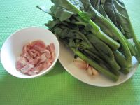 芥兰炒肉片的做法步骤1