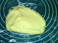 奶香黄金月饼的做法步骤3