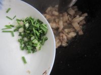 五花肉炒蕨菜的做法步骤5