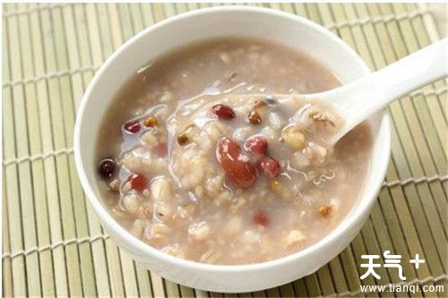 减肥时期早餐应该吃什么？减肥期间早餐吃什么最好