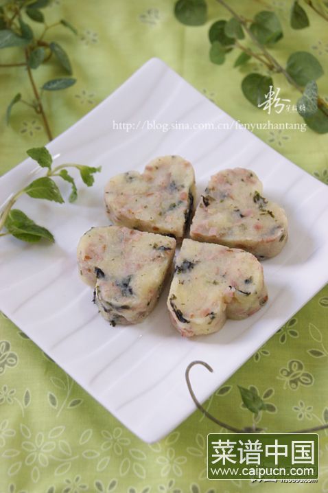 海苔肉末花型土豆泥
