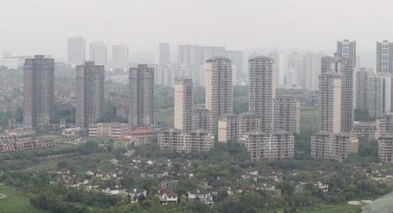 重庆雨水渐止气温升至35℃ 明后两天新一轮降雨如约而至