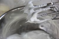 榴莲冻芝士蛋糕的做法步骤5