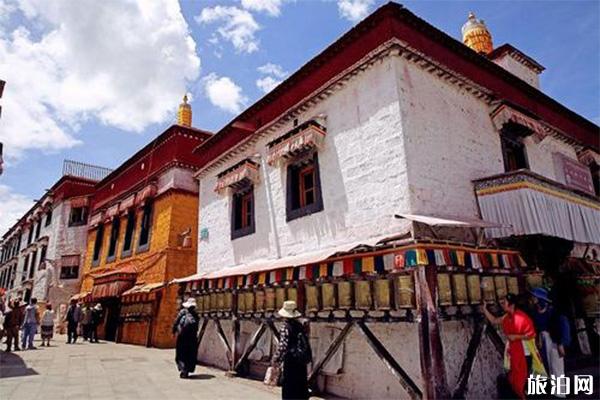 拉萨八廓街有什么好玩的