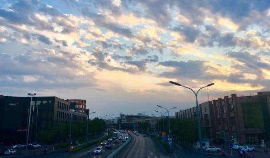 七夕节北京天气晴好宜出行 市民户外活动注意防晒