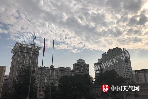 西南东北多阴雨 华南炎热粤闽高温顽固