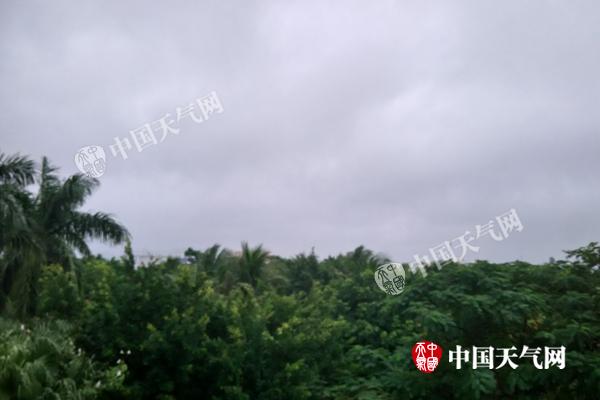 今明两天海南雨势强 屯昌琼海万宁等多地将有暴雨