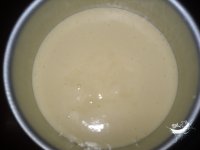 原味戚风蛋糕的做法步骤8