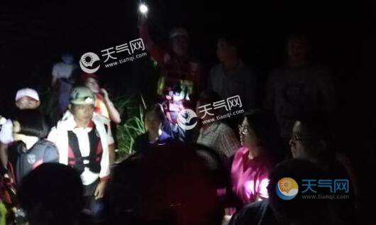驴友穷游仙居丽人谷溯溪遭遇山洪 14人获救2人不幸遇难