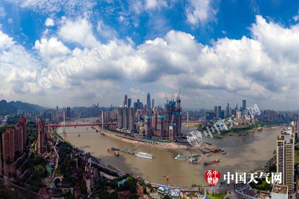 今明天重庆有强降雨局地暴雨 主城最高气温骤降10℃