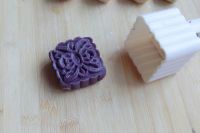 紫薯莲蓉月饼的做法步骤15