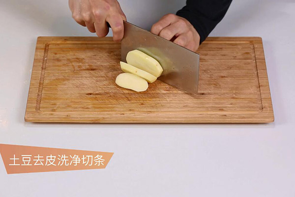 干煸土豆条的做法 怎么做干煸土豆条