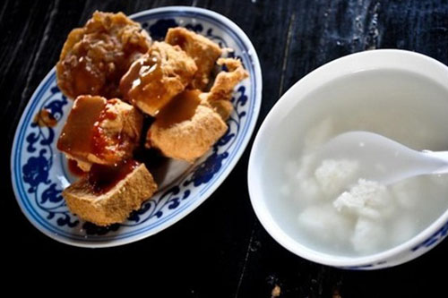 绍兴油炸臭豆腐哪家好吃 绍兴最正宗的臭豆腐盘点