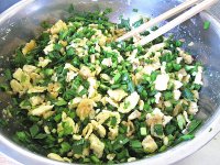 鸡蛋虾米韭菜盒子的做法步骤9