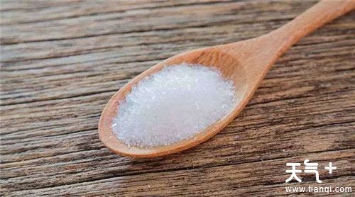 味精和鸡精的区别在哪 吃了会有哪些影响
