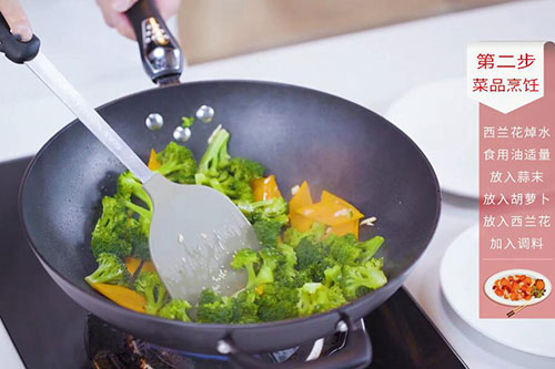 清炒西兰花的做法 西兰花怎么炒好吃