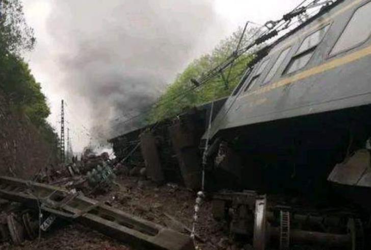 湖南T179列车侧翻现场天气预报 永兴县今夜有中雨