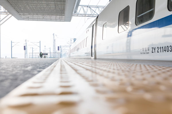 重庆洪崖洞离哪个高铁站近 重庆北站到洪崖洞打车多少钱