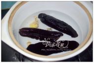 海参煲鸡的做法步骤3