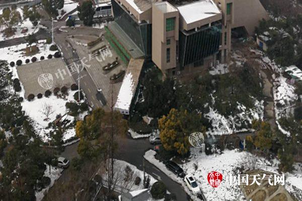 周末安徽寒风再起气温再降 道路结冰情况加剧不利春运