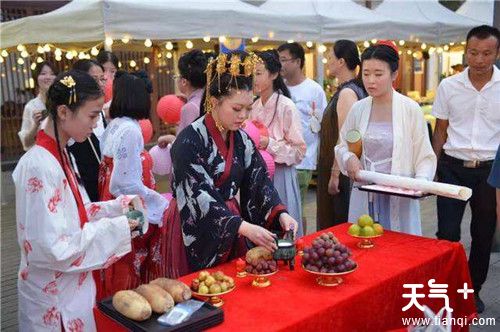  今年中元节是哪一天？中元节有哪些习俗？