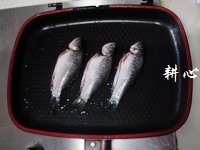 干煎鱼仔的做法步骤2