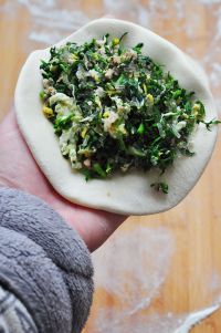 农家荠菜盒子的做法步骤8